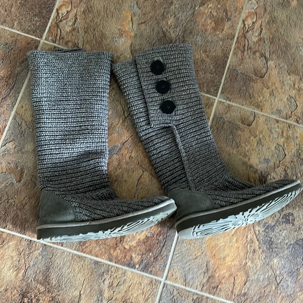 Grey Uggs - image 1